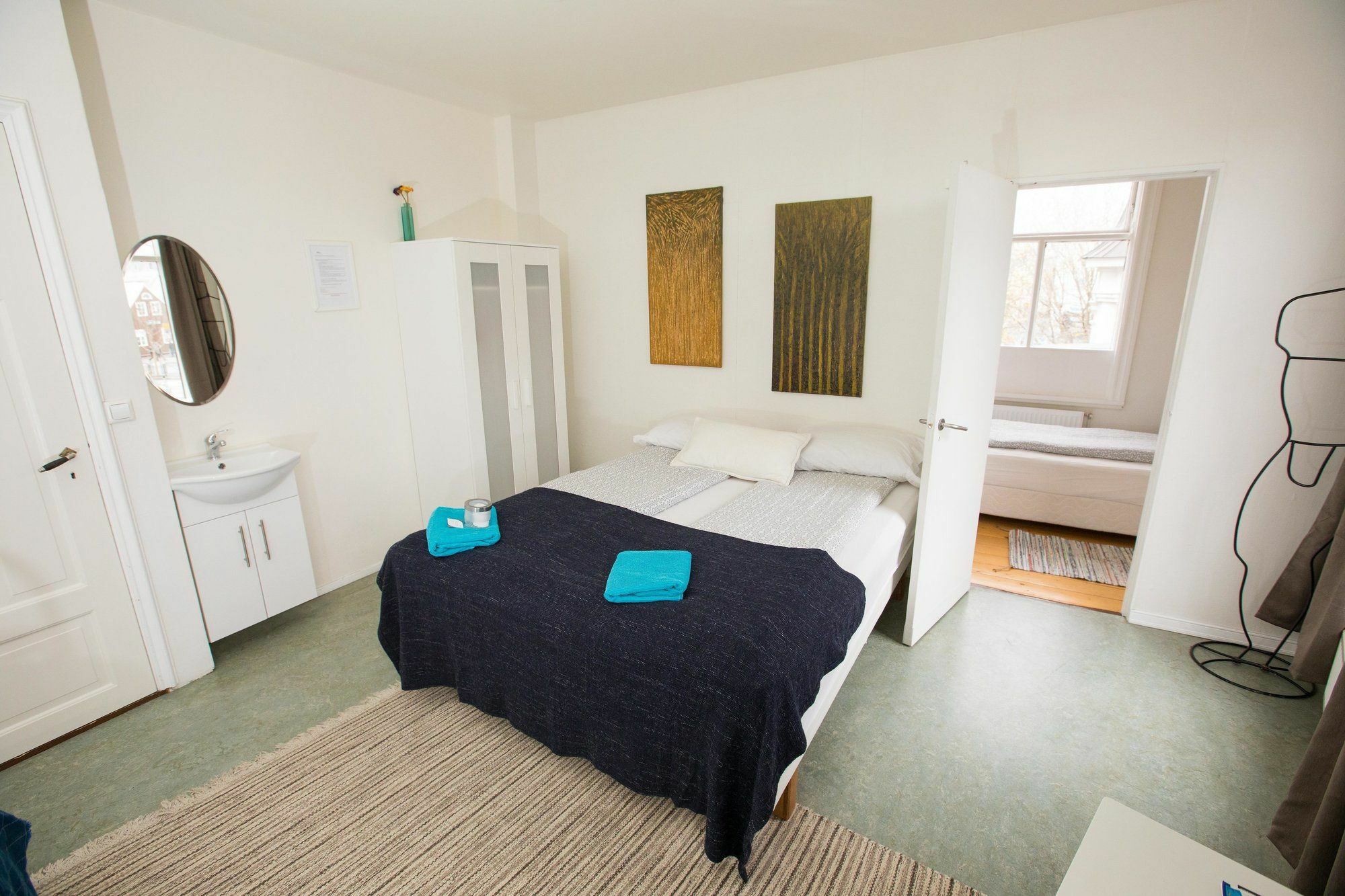 Central Guesthouse Reykjavik Gasthuis 2*